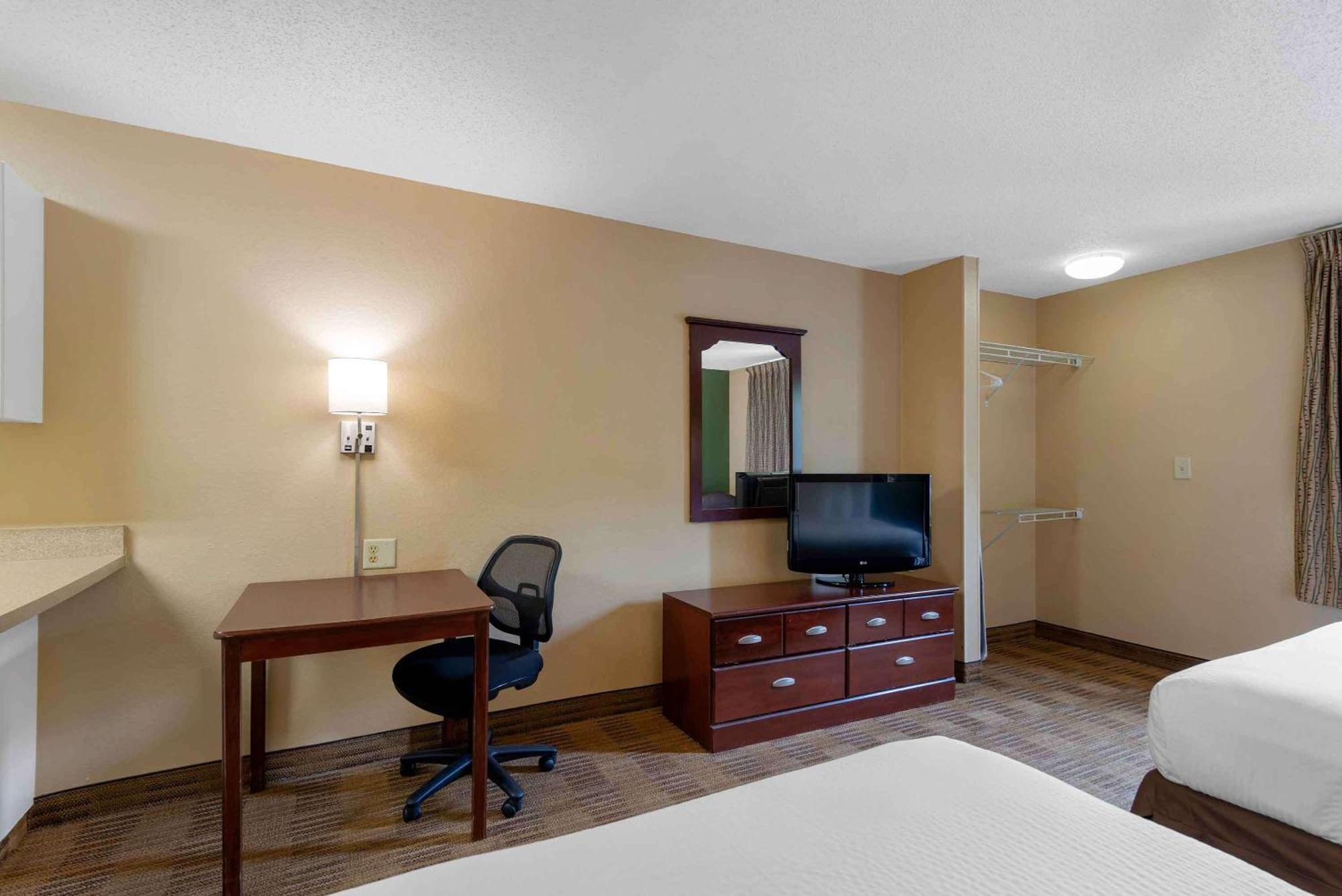 Extended Stay America Suites - Atlanta - Perimeter - Crestline מראה חיצוני תמונה