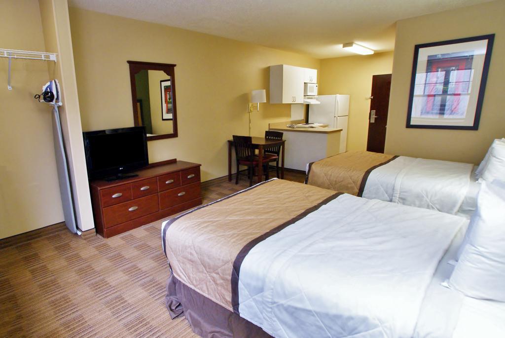 Extended Stay America Suites - Atlanta - Perimeter - Crestline מראה חיצוני תמונה