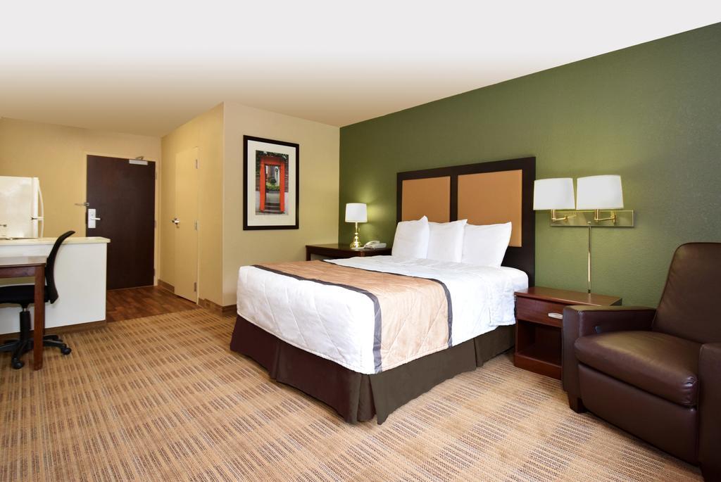 Extended Stay America Suites - Atlanta - Perimeter - Crestline מראה חיצוני תמונה